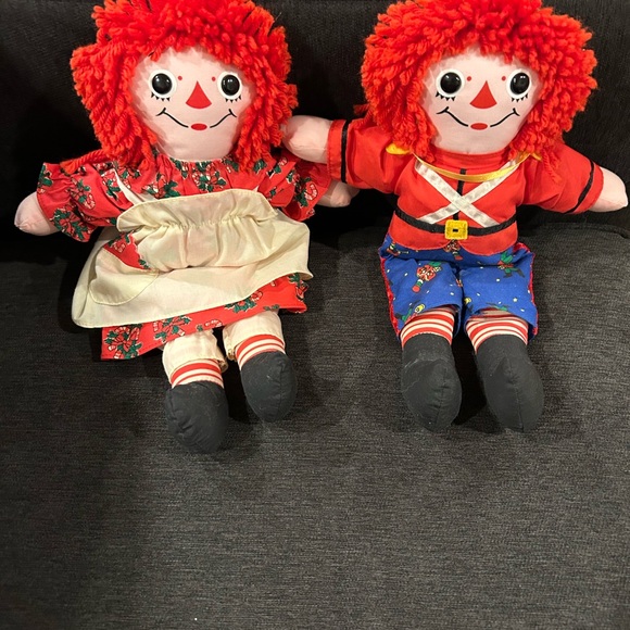 Hasbro Raggedy Ann and Andy collectors edition 12” long. Holiday season edition - Picture 4 of 12
